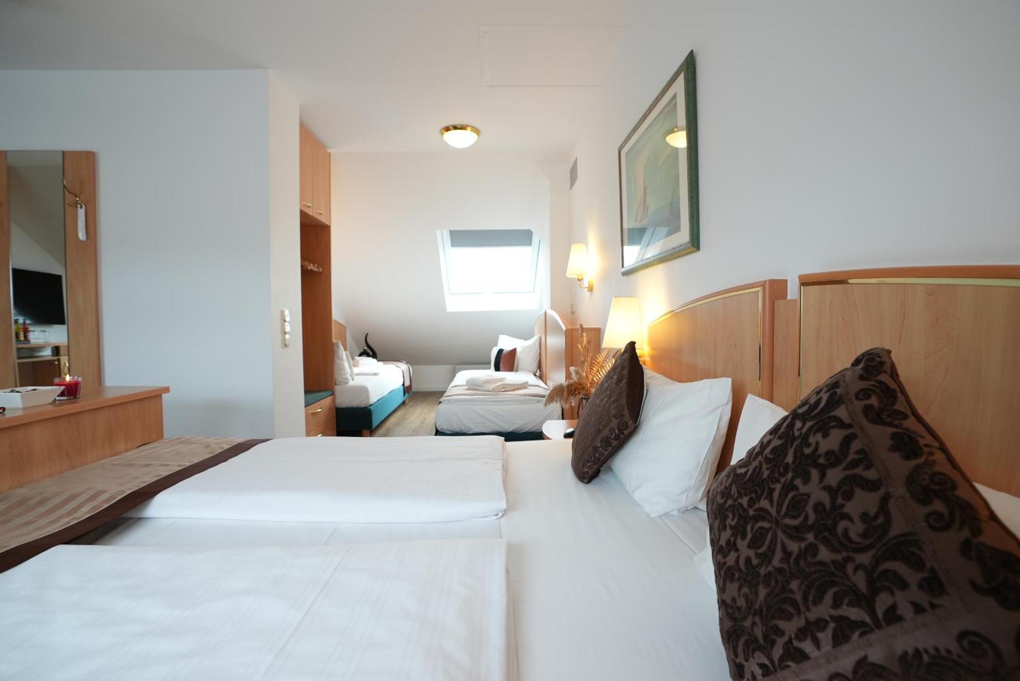 Uno Hotel Posthof Saarlouis Luaran gambar
