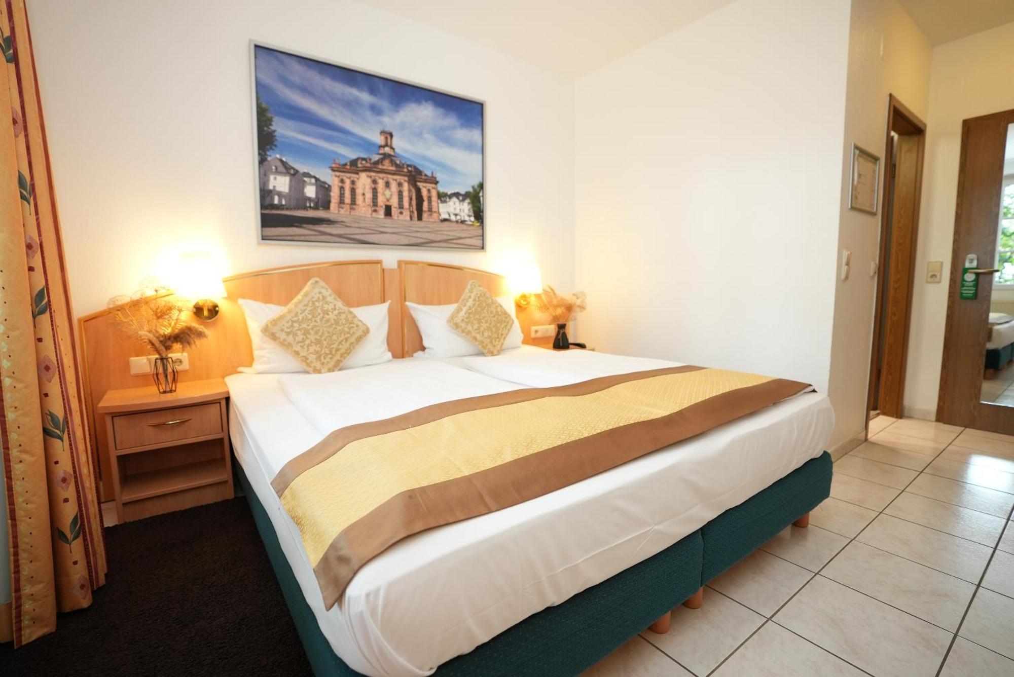 Uno Hotel Posthof Saarlouis Luaran gambar