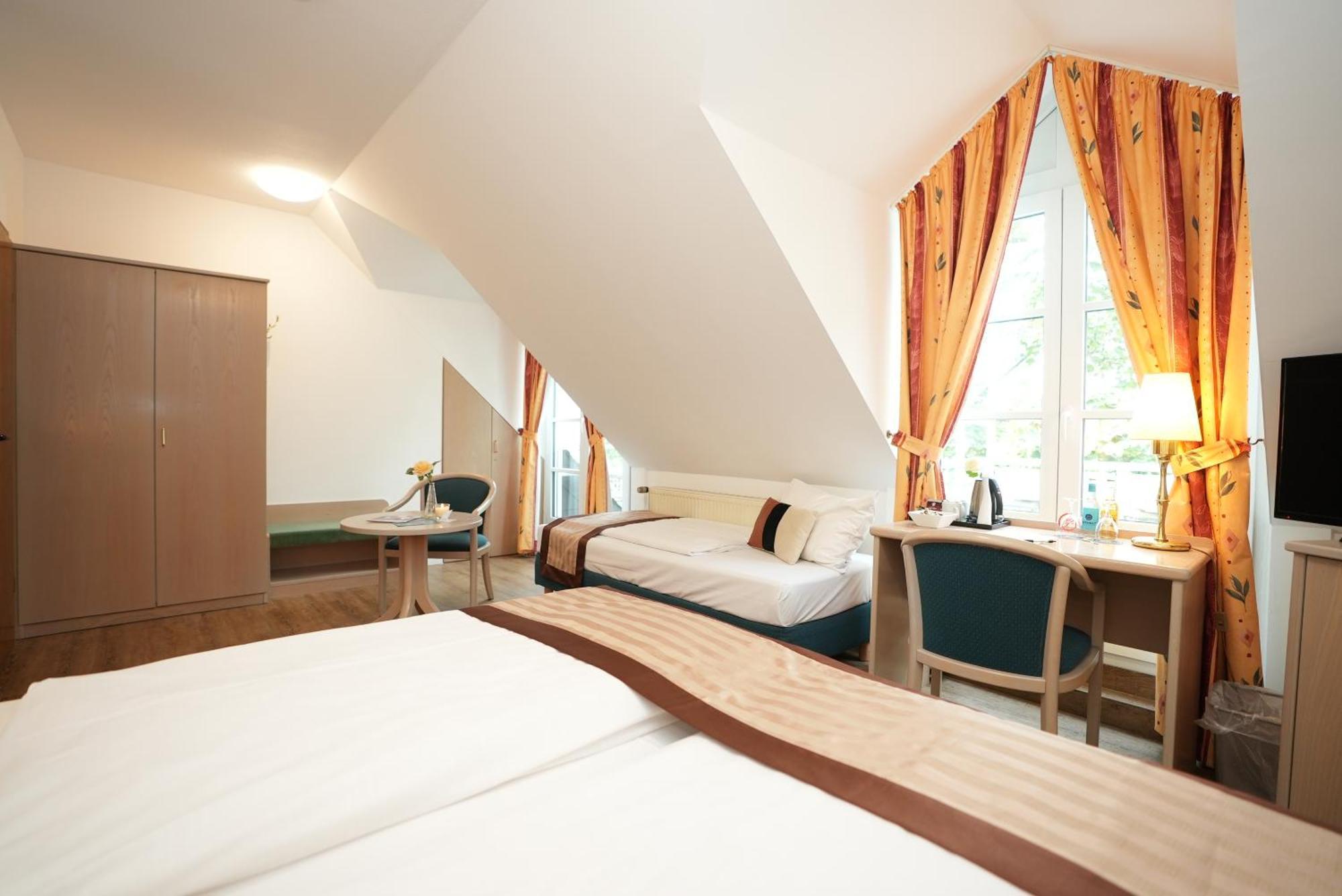 Uno Hotel Posthof Saarlouis Luaran gambar