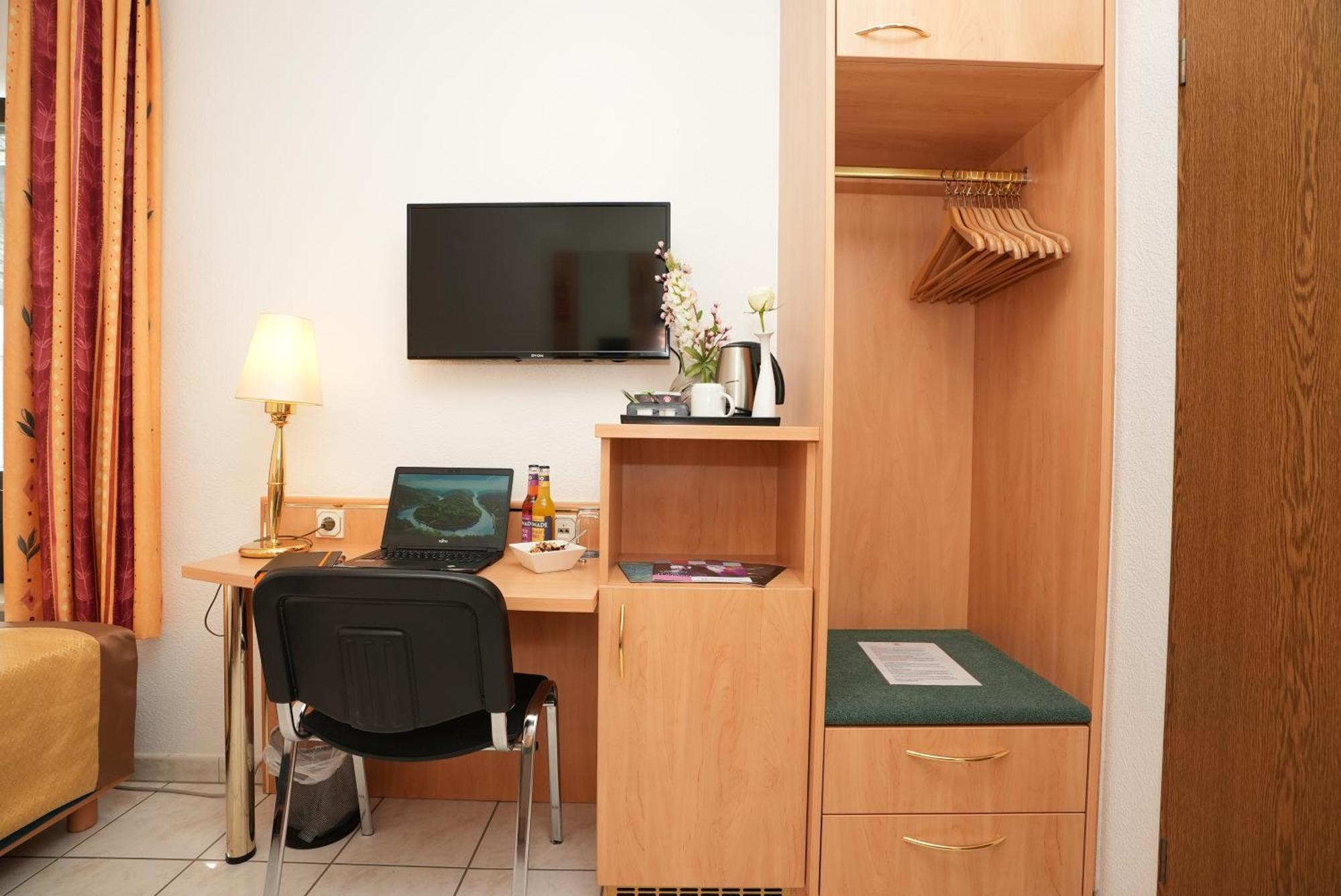 Uno Hotel Posthof Saarlouis Luaran gambar